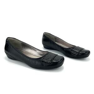 Ecco Black Flat Shoes Size 9/40 Leather Low Hidden Wedge Flexible Padded Footbed